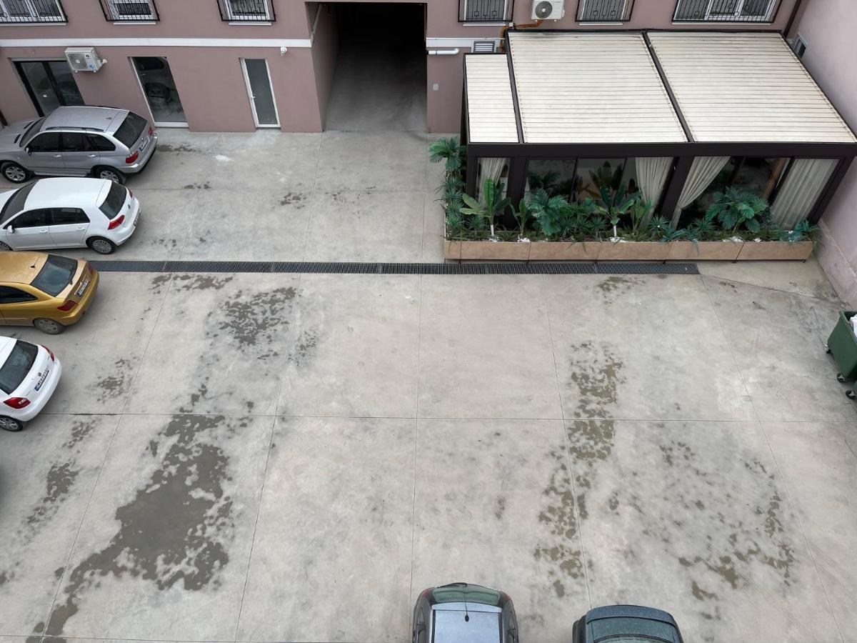 דירות סרמסקה מיטרוביקה Apartman 1 מראה חיצוני תמונה